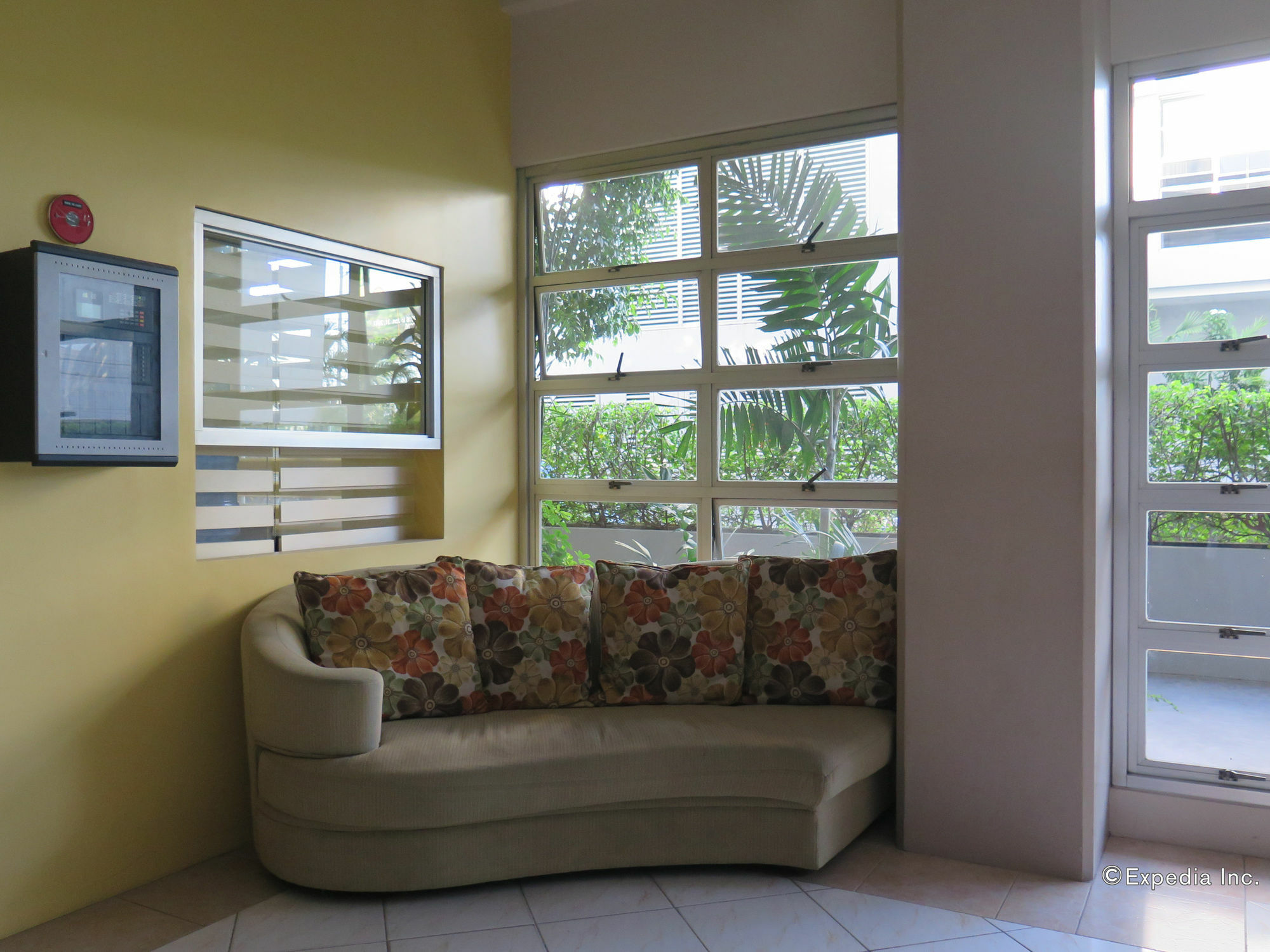 Alicia Tower Residences (Adults Only) Cebu Stadt Exterior foto